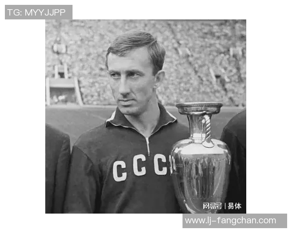 全球足球历史最佳阵容评选揭晓传奇球星齐聚一堂的荣耀时刻